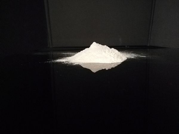 �����